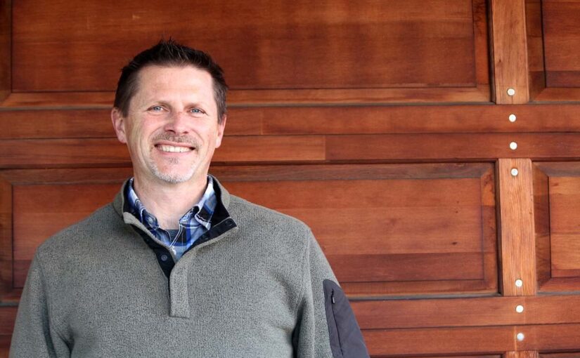 Fred Dumez-Matheson mental health therapist in Shoreline, WA